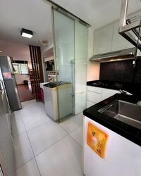 Blk 102 Crescent View (Queenstown), HDB 3 Rooms #562131561